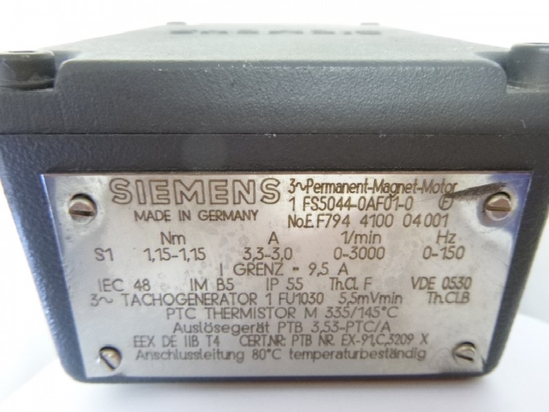 Серводвигатели SIEMENS 1 FS5044-0AF01-0 ( 1FS5044-0AF01-0 ) Neu ! фото на Industry-Pilot